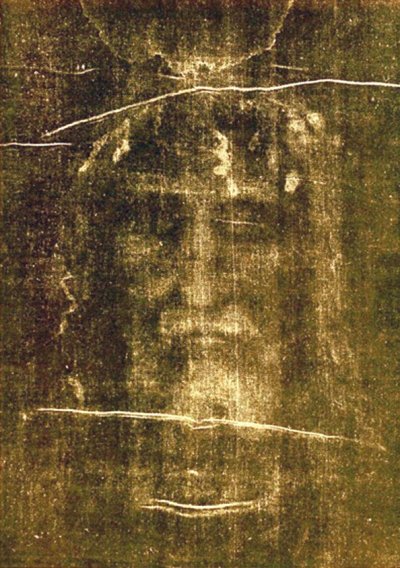 photos of the shroud of turin
